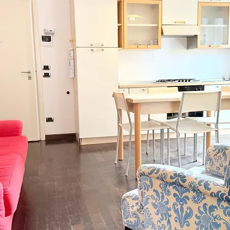 Rn002 - Rimini, Comodo Trilocale Vicino Al Mare Con Terrazzo