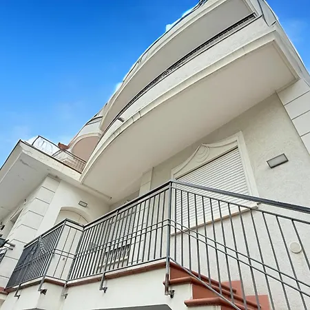 Apartment Rn002 - Rimini, Comodo Trilocale Vicino Al Mare Con Terrazzo *